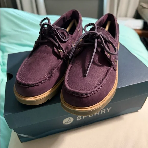 Sperry Women's Burgundy Loafers - Picture 2 of 5